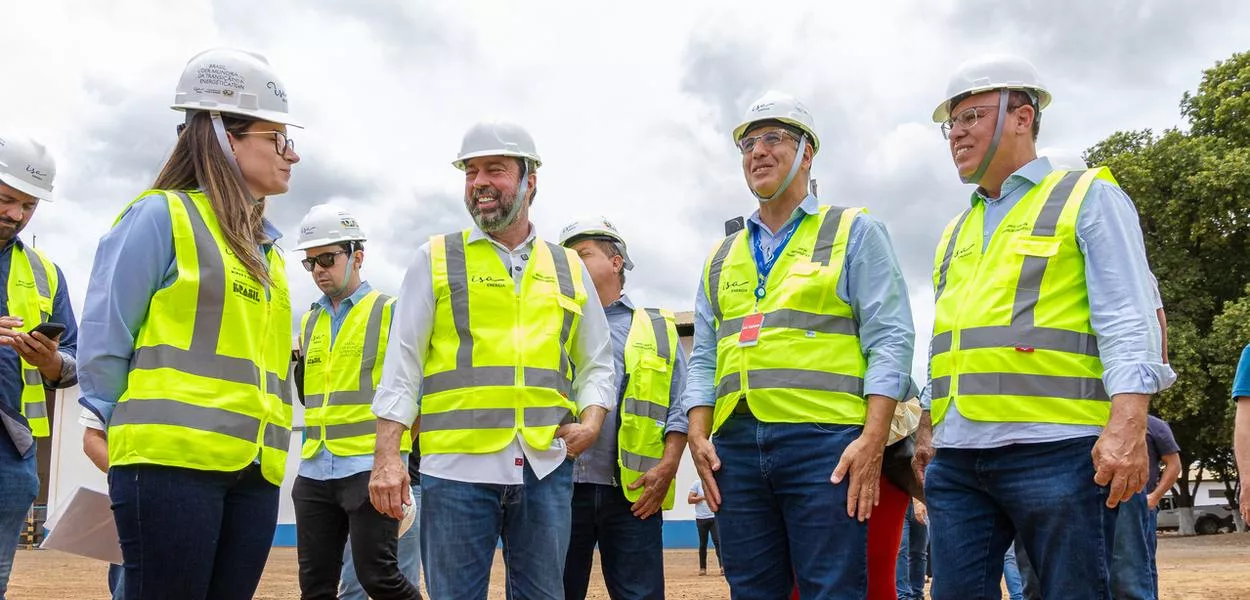 Gabriela Rodrigues, Alexandre Silveira, Rui Chammas e Gil Pereira, deputado estadual