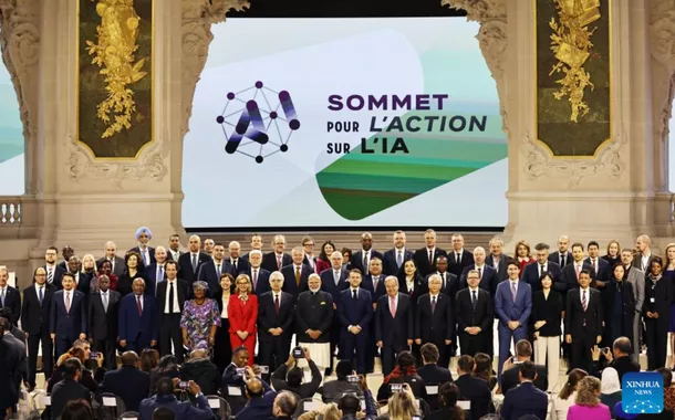 China está disposta a promover desenvolvimento da IA com outros países, diz vice-premiê chinês