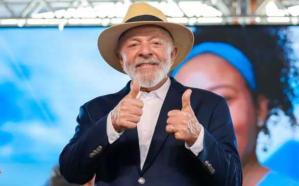 Presidente Lula durante cerimônia de celebração da doação da Área de Patrimônio da União “Gleba Cumaú” (Área J) ao Governo do Estado do Amapá e de anúncio da entrega do Conjunto Habitacional Nelson dos Anjos. Macapá-AP