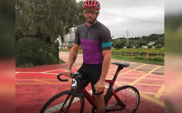 Ciclista é morto com tiro no pescoço durante assalto em frente ao Parque do Povo, em SP