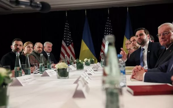 Zelensky recusa ceder 50% dos recursos minerais da Ucrânia aos EUA