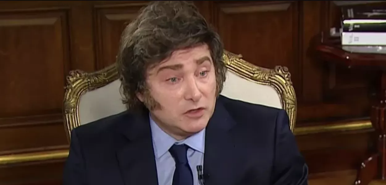 Milei durante entrevista à TV argentina