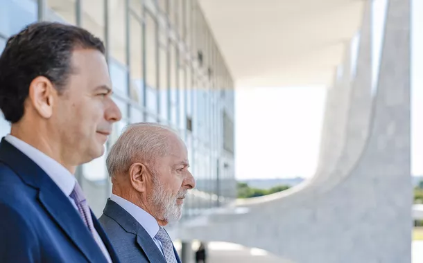 Lula sugere pesquisa na Ucrânia para determinar quem deseja se unir à Rússia e critica exclusão de europeus das negociações