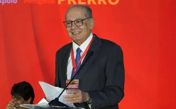 Gilmar Mendes: decisão do STF sobre cannabis busca humanizar a abordagem a usuários