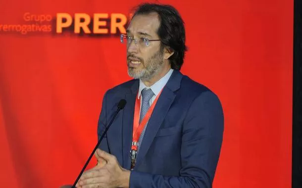 Advogado criminalista e professor da Faculdade de Direito da Universidade de São Paulo Pierpaolo Bottini fala no painel "O significado da decisão do STF sobre porte da cannabis para uso pessoal", durante o evento "A Política Nacional sobre Drogas: Um Novo Paradigma", realizado pelo Brasil 247, TV 247 e Consultor Jurídico, com apoio do grupo Prerrogativas - Brasília (DF) - 18/02/2025