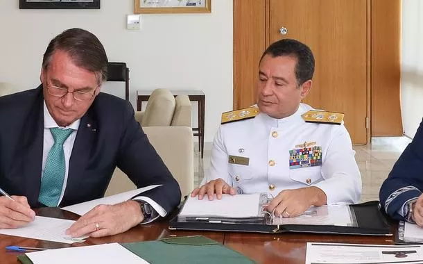 Jair Bolsonaro e Almir Garnier Santos