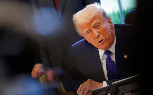 Trump diz que não pretende aliviar tarifas sobre aço e alumínio