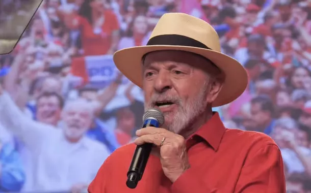 "Nós, o PT, ainda estamos aqui", diz Lula no aniversário de 45 anos do partido