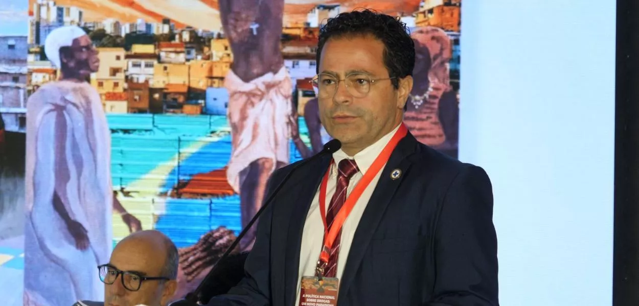 Coordenador-Geral de Atenção Especializada, Rodrigo Cariri fala no painel "A Cannabis Medicinal no Brasil: Suas Aplicações e Potenciais Benefícios para o Sistema de Saúde", durante o evento "A Política Nacional sobre Drogas: Um Novo Paradigma", realizado pelo Brasil 247, TV 247 e Consultor Jurídico, com apoio do grupo Prerrogativas - Brasília (DF) - 18/02/2025