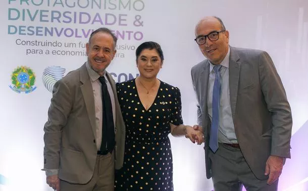 Leonardo Attuch, Tânia Teixeira e Joaquim de Carvalho