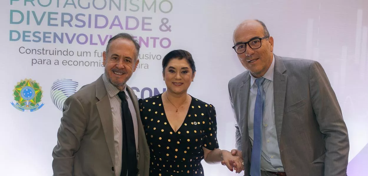 Leonardo Attuch, Tânia Teixeira e Joaquim de Carvalho
