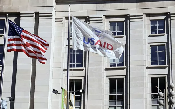 Trump elimina 1.600 empregos na USAID e enfraquece ferramenta de 'soft power' dos EUA