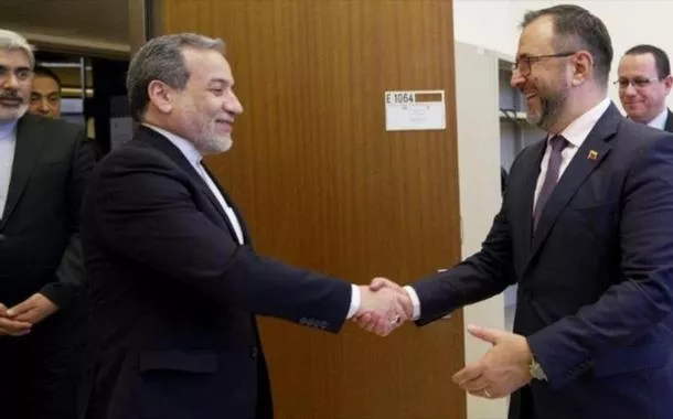 Irã e Venezuela decidem aprofundar relações para enfrentar o unilateralismo dos EUA