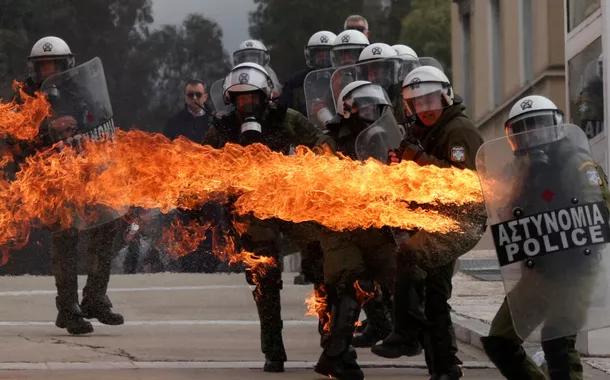 Protestos terminaram em confronto na Grécia