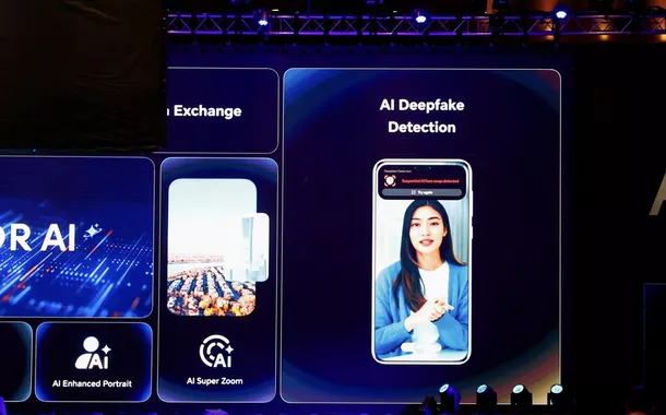 Honor AI