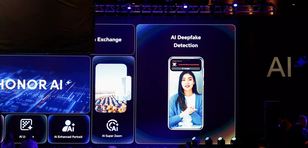 Honor AI