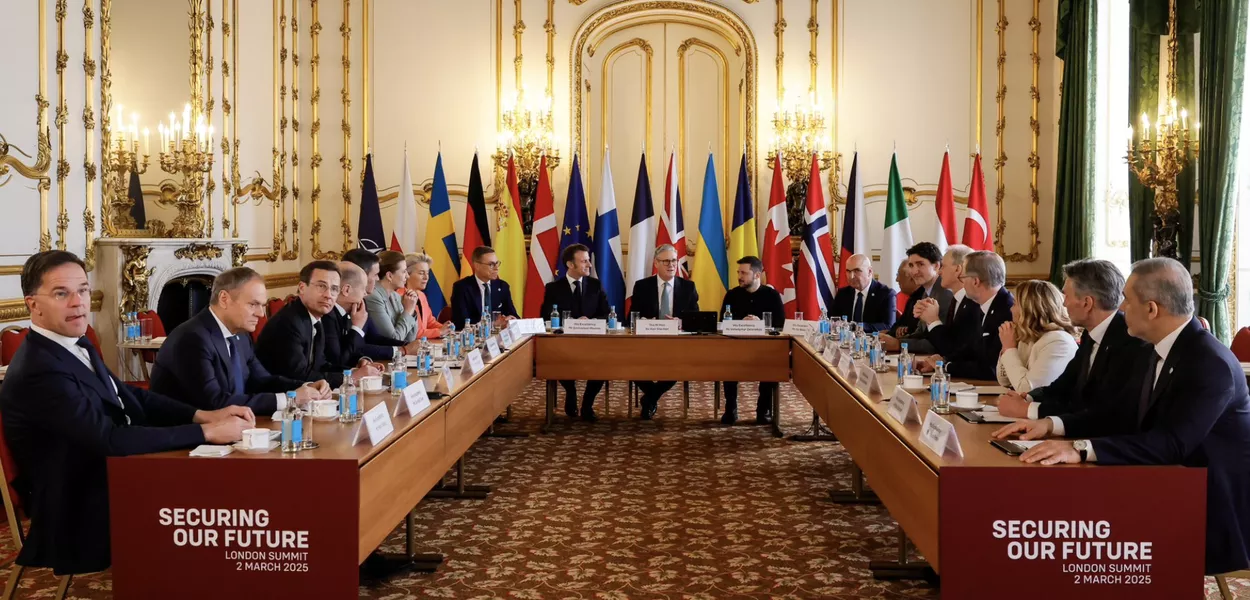 Líderes europeus se reúnem para apoiar a guerra contra a Rússia