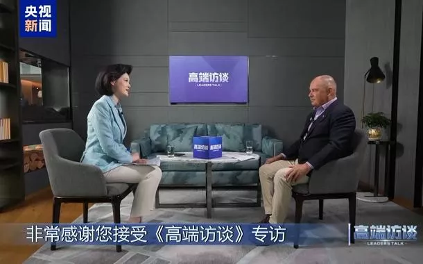 Entrevista com primeiro-ministro das Ilhas Cook