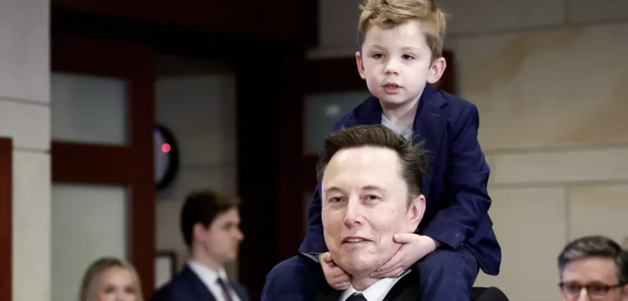 Elon Musk e seu filho X ÆA-Xii