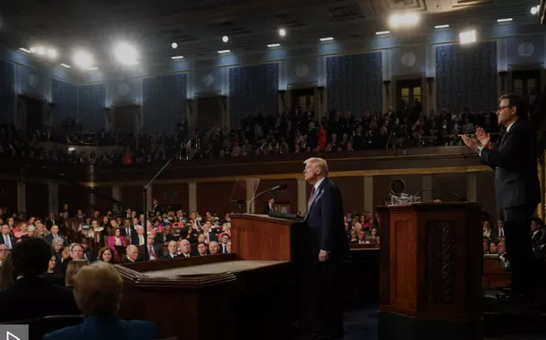 Trump afirma que Ucrânia quer negociar e Rússia está "pronta para a paz"