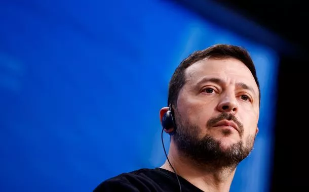 Sem apoio dos EUA, Zelensky busca desesperadamente suporte europeu