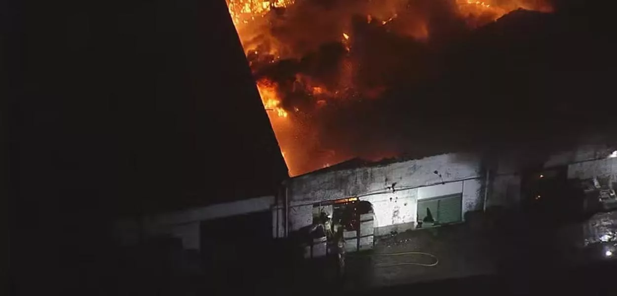 Incêndio na região central do Rio