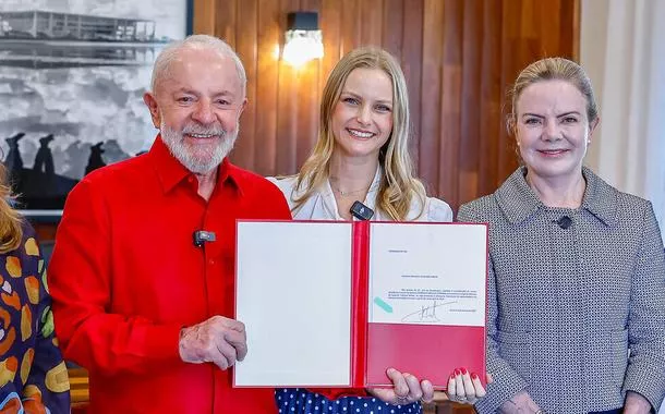 Lula indica Verônica Abdalla para o Superior Tribunal Militar