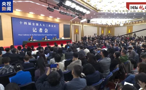 A “constante” da China neutraliza as “variáveis” do mundo