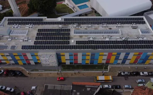 Governo da Bahia instala sistemas de energia solar em 156 escolas