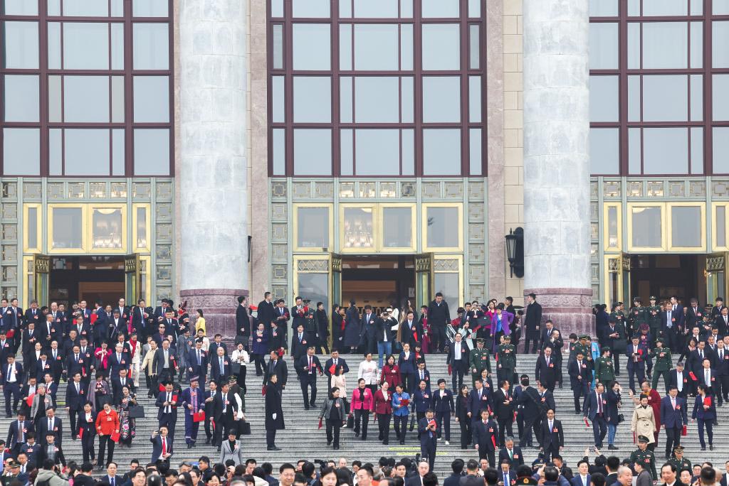 14ª Assembleia Popular Nacional, a legislatura nacional da China, realizou a reunião de encerramento de sua terceira sessão