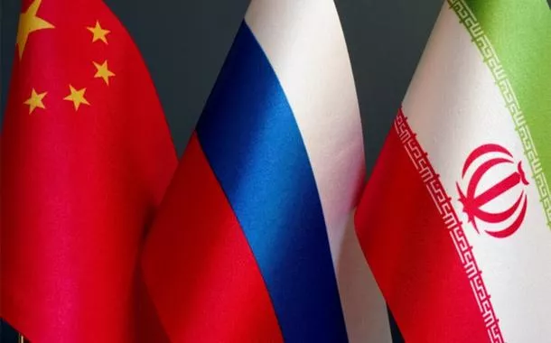 China, Rússia e Irã defendem diálogo político e o fim das sanções