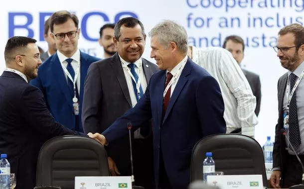 BRICS reforça compromisso com a segurança alimentar e a agricultura familiar em reunião técnica em Brasília