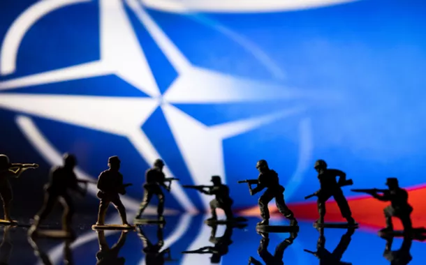 Europa teria de investir 1 trilhão de dólares para substituir poder militar dos EUA, aponta estudo