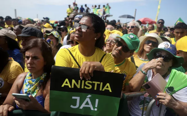 'Disputa nas ruas': após fiasco de bolsonaristas em Copacabana, esquerda planeja ato contra anistia