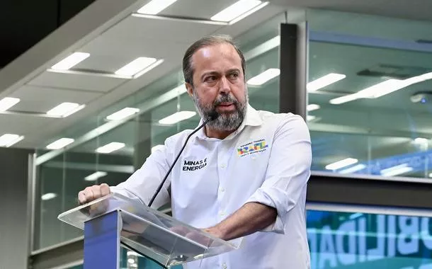 Governo vai propor abertura total do mercado de energia a partir de 2026, diz Alexandre Silveira