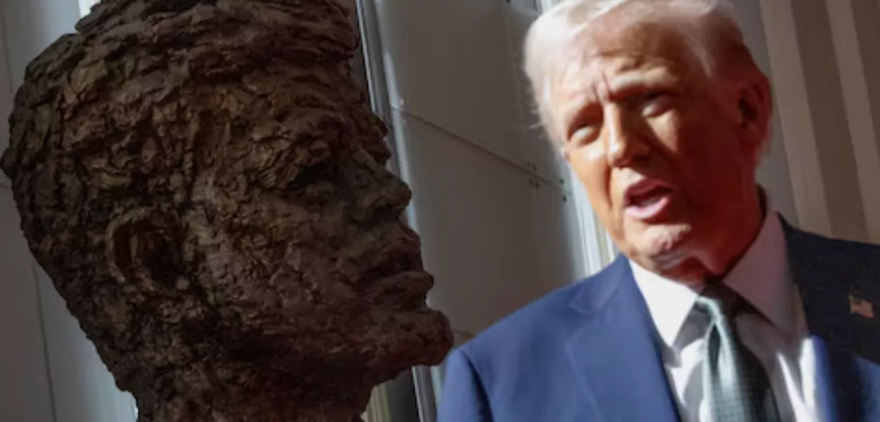 O presidente dos EUA, Donald Trump, fala com a mídia após participar de uma reunião do conselho no Kennedy Center, em Washington, D.C., EUA, 17 de março de 2025