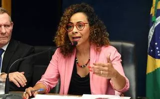 Camila Valadão (Psol) 