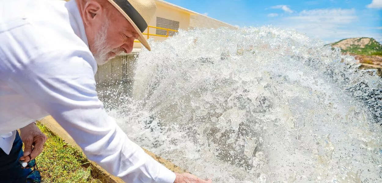Lula em visita à Barragem de Oiticica, Jucurutu - RN