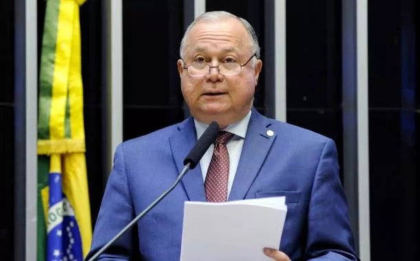 Novo presidente da CCJ da Câmara diz que dará prioridade à isenção do IR