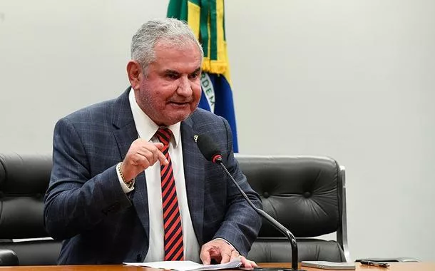 CMO aprova Orçamento de 2025 e texto vai a plenário