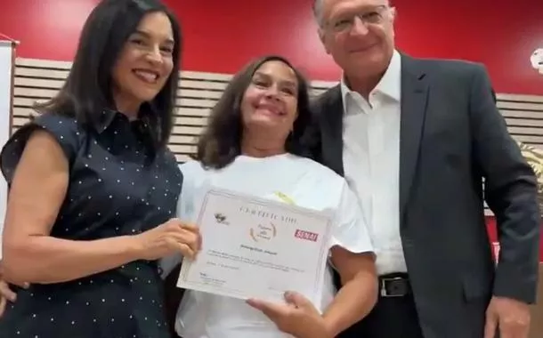 "Pão é vida", diz Alckmin em visita a padaria artesanal em São Paulo