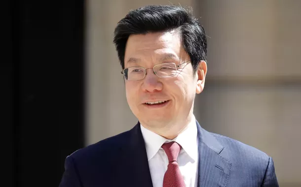Kai-Fu Lee