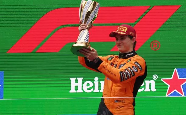 Piastri vence GP da China em dobradinha da McLaren, Ferrari sofre desclassificações