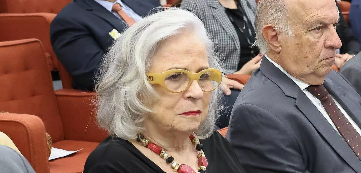A jornalista Hildegard Angel acompanha dia de julgamento da tentativa de golpe no STF