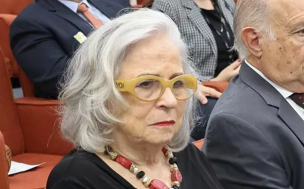 “Momento único para fazer justiça contra o golpe de Estado”, diz Hildegard Angel sobre julgamento de Bolsonaro