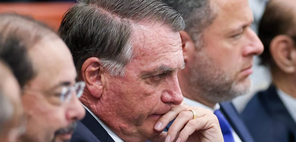 Jair Bolsonaro vira réu por tentativa de golpe de Estado 