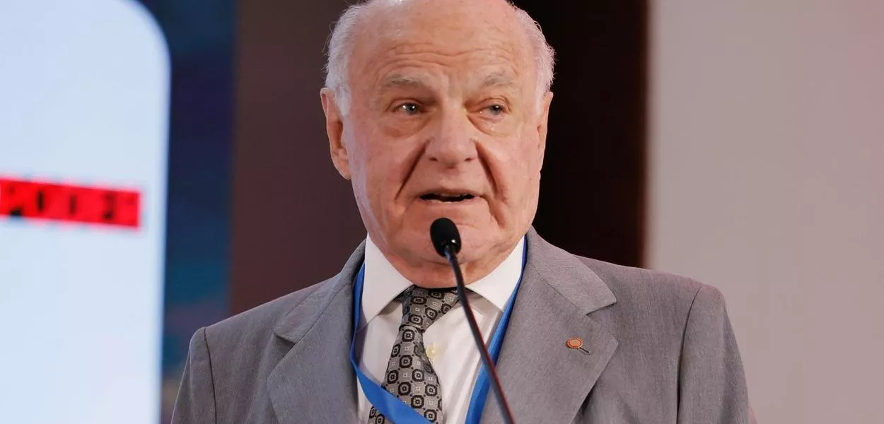 Francis Bogossian