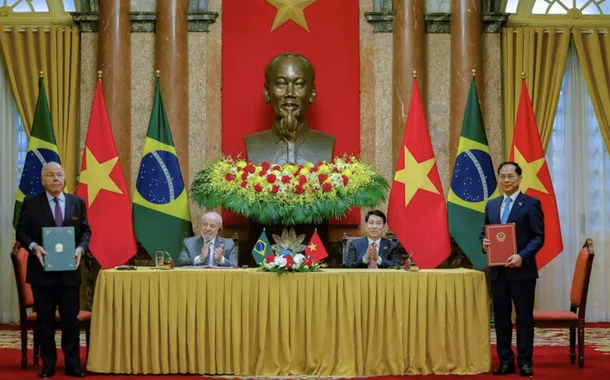 Lula e Luong Cuong assinam parceria estratégica entre Brasil e Vietnã