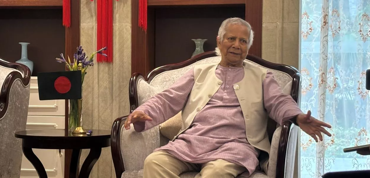 Muhammad Yunus, conselheiro-chefe do governo interino de Bangladesh e vencedor do prêmio Nobel da Paz, em entrevista a veículos do Sul Global em Boao, Hainan, China