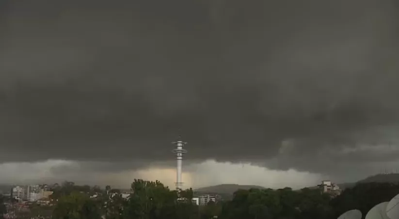 Temporal em Porto Alegre